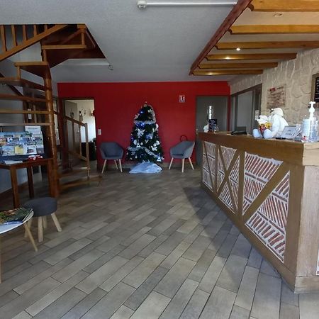 Etesia Hotel Feurs Eksteriør billede